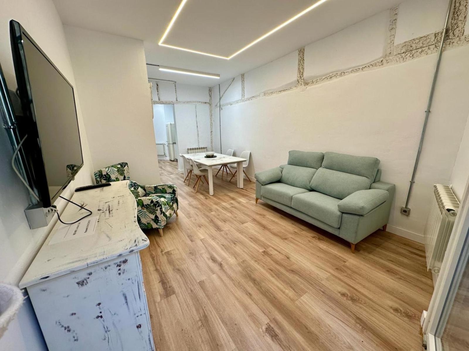 Apartamentos Carolina By Gaiarooms León Exterior foto