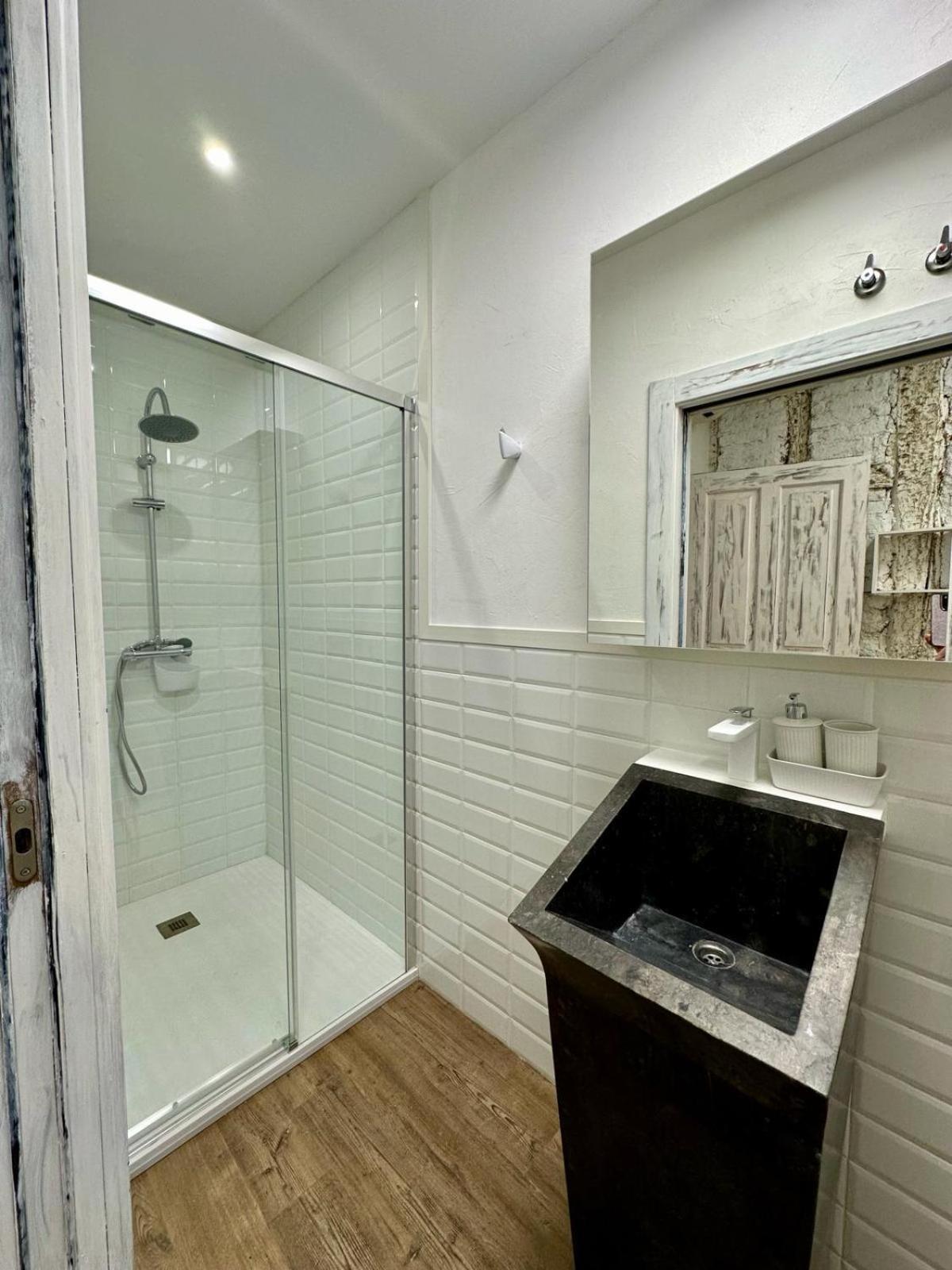 Apartamentos Carolina By Gaiarooms León Exterior foto